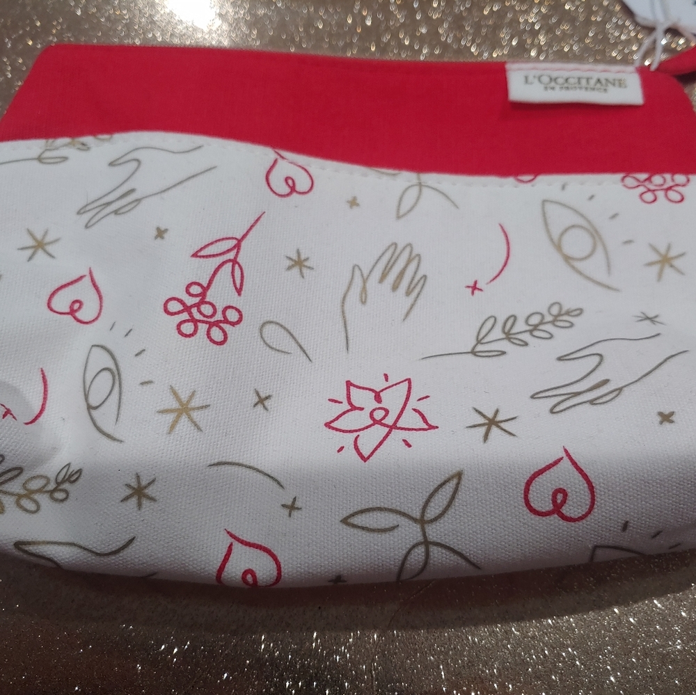Makeup bag